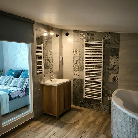 Dawna Mleczarnia Apartamenty Familijny Нова-Руда Екстер'єр фото