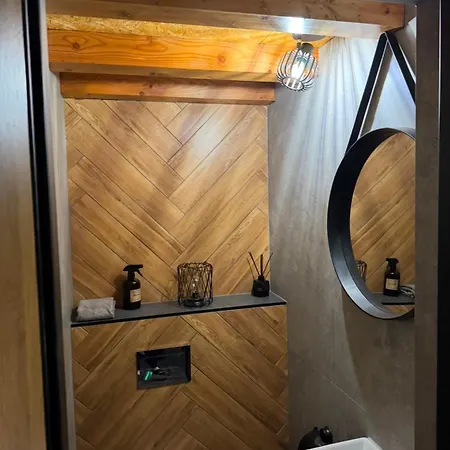 Dawna Mleczarnia Apartamenty Familijny Нова-Руда Екстер'єр фото