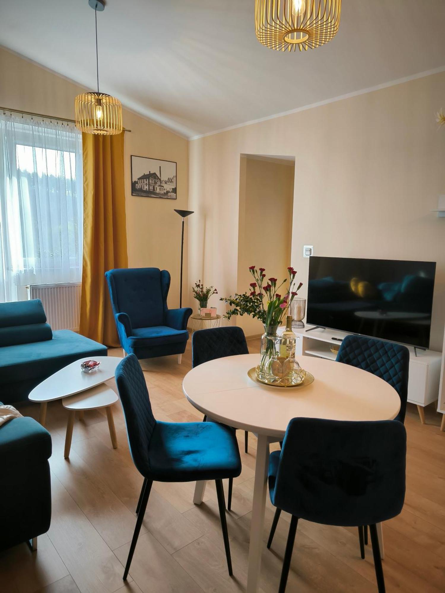 Apartment Dawna Mleczarnia Familijny Nowa Ruda